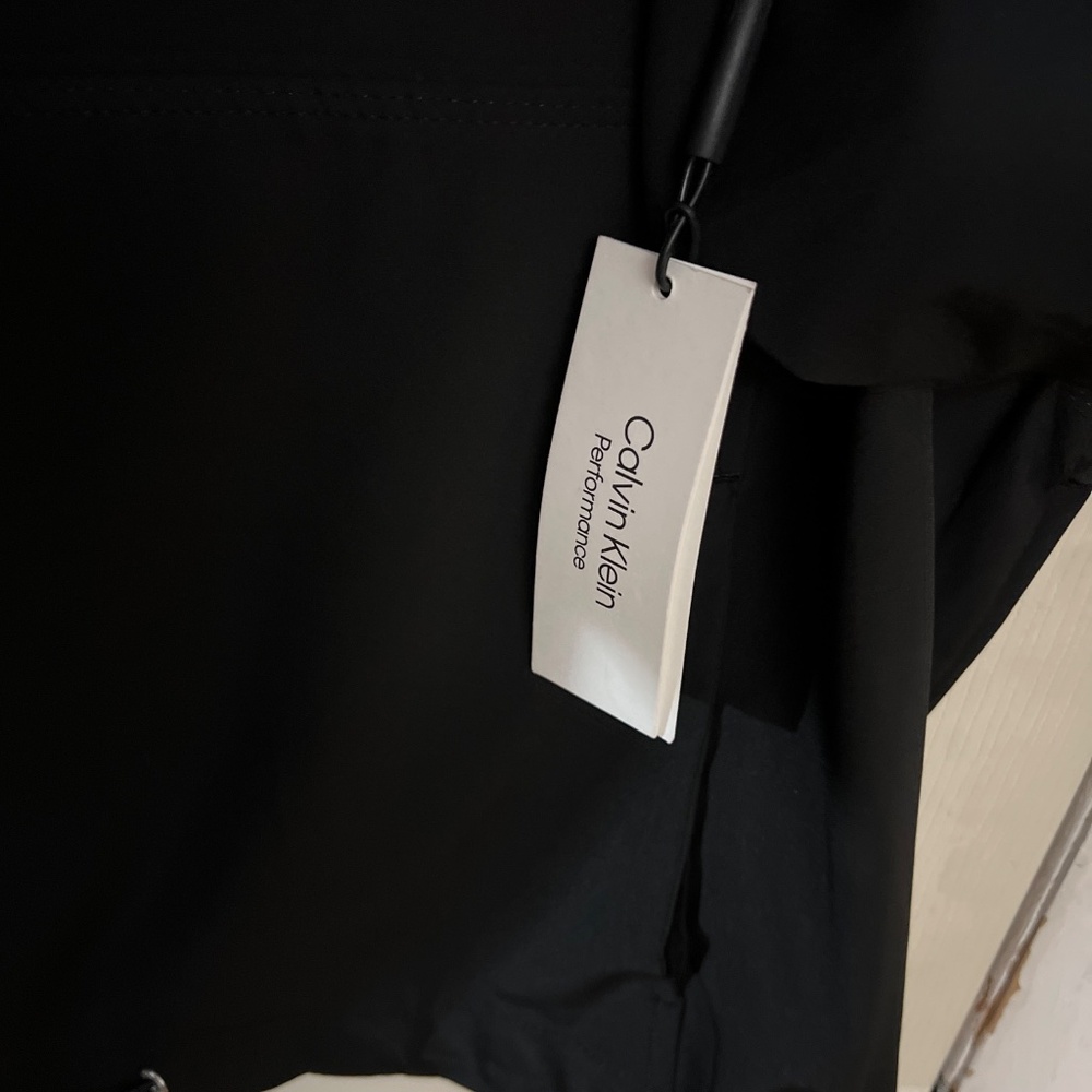 Calvin Klein Performance half zip NWT - Picture 8 of 9